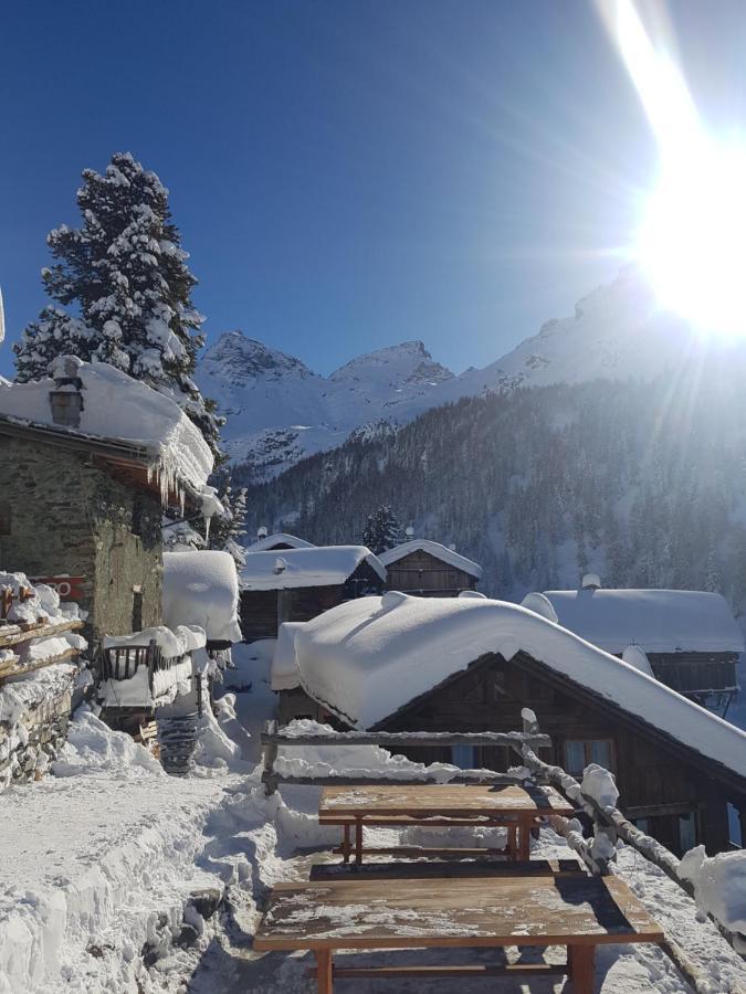 L' Aroula Rooms & Restaurant Champoluc Exterior photo